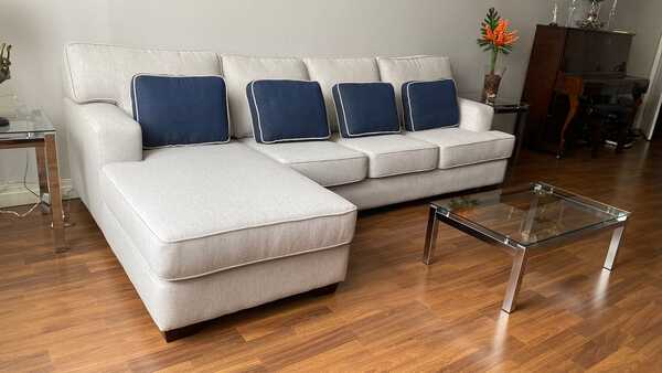 No momento, você está visualizando Reforma sofa couro legitimo promocao no jardim guedala 